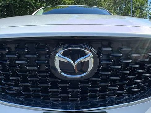 Used 2025 MAZDA CX-5 AWD 2.5 S w/ Preferred Package image 11