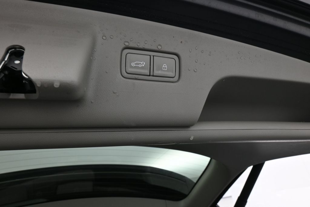 Used 2026 Hyundai Palisade SEL FWD image 44