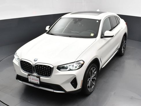 Used 2022 BMW X4 xDrive30i AWD/4WD image 22