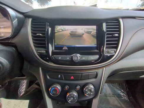 Used 2019 Chevrolet Trax LS w/ Tint and Cruise Package image 18