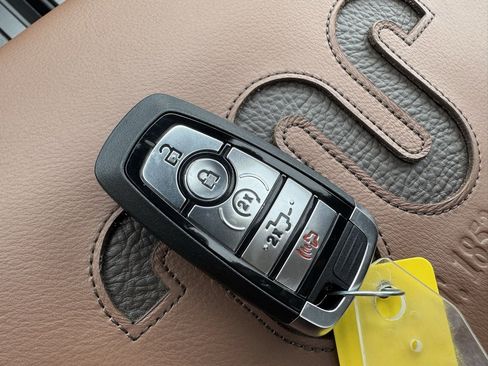 New 2025 Ford F150 King Ranch w/ FX4 Off-Road Package image 41