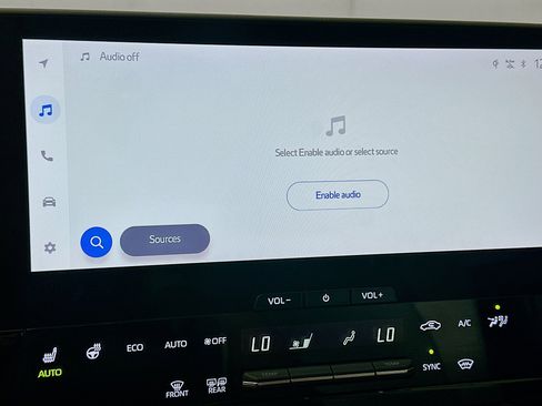 Used 2023 Subaru Solterra AWD image 21