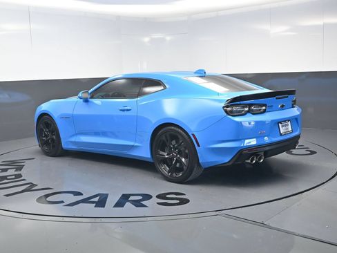 Used 2023 Chevrolet Camaro SS RWD image 7