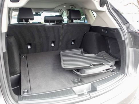 Certified 2025 Acura RDX w/ Technology Package image 28