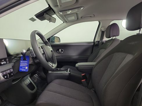 New 2026 Hyundai Ioniq 5 SE image 25
