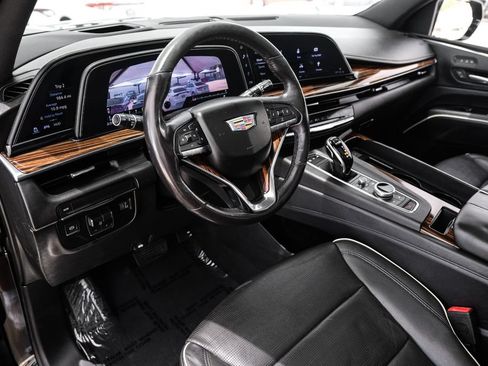 Used 2021 Cadillac Escalade ESV Premium Luxury w/ Performance Package RWD image 2