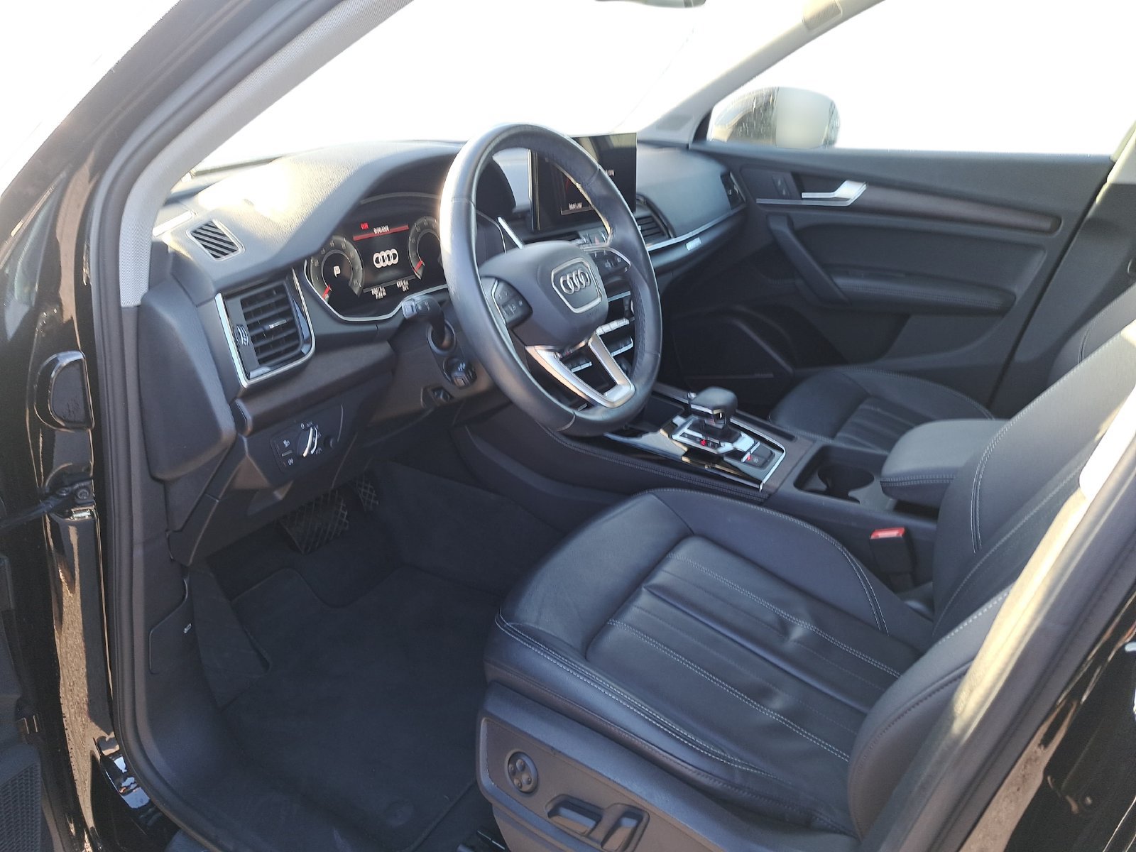 Used 2023 Audi Q5 2.0T Premium Plus AWD/4WD image 9