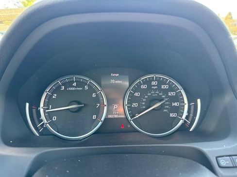 Used 2017 Acura TLX V6 w/ Technology Package FWD image 12