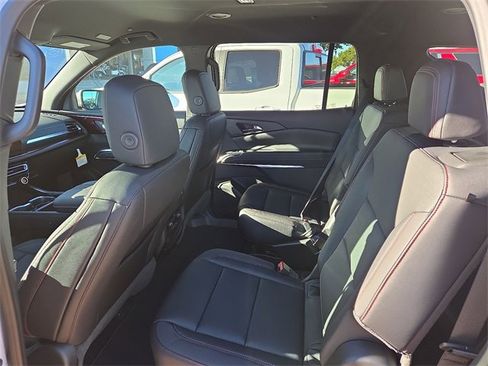 New 2026 Chevrolet Traverse Z71 w/ Driver Confidence Package image 7