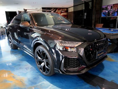 Used 2021 Audi RS Q8 AWD/4WD image 1