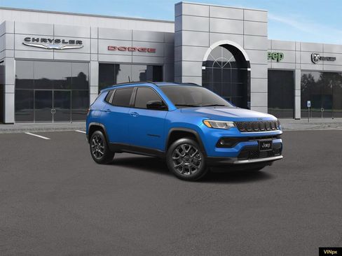 New 2026 Jeep Compass Latitude AWD/4WD image 11