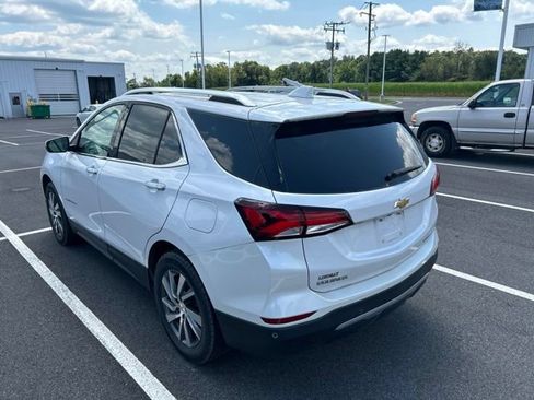 Used 2024 Chevrolet Equinox Premier AWD/4WD image 3