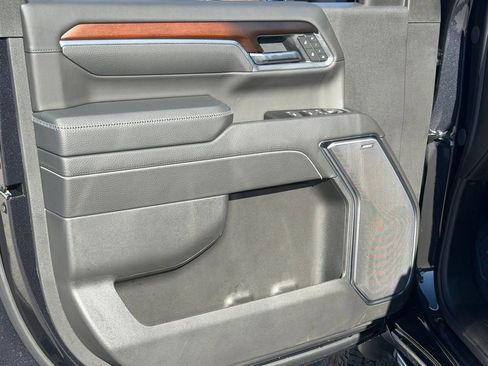 New 2026 GMC Sierra 3500 Denali w/ Denali Reserve Package image 36