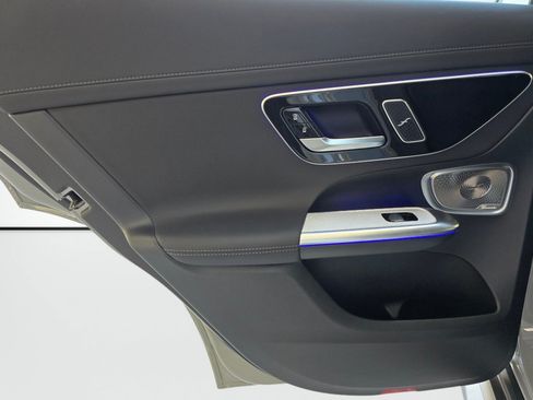 New 2027 Mercedes-Benz GLC 300 4MATIC image 19