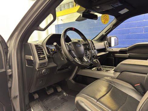 Used 2018 Ford F150 Raptor w/ Equipment Group 802A Luxury image 18