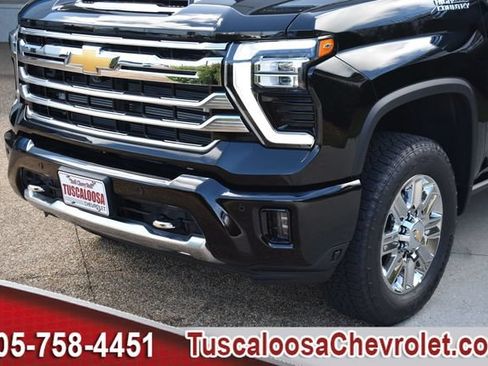New 2026 Chevrolet Silverado 2500 High Country w/ High Country Premium Package AWD/4WD image 35