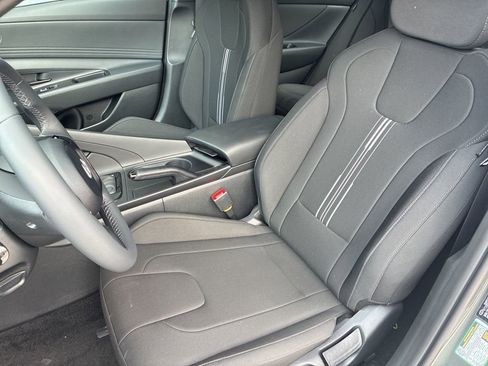 New 2026 Hyundai Elantra Sport image 16