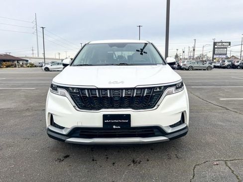 Certified 2024 Kia Carnival LX image 5