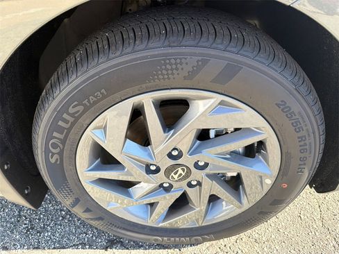 New 2026 Hyundai Elantra Blue image 12