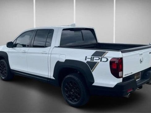 Used 2023 Honda Ridgeline RTL image 11