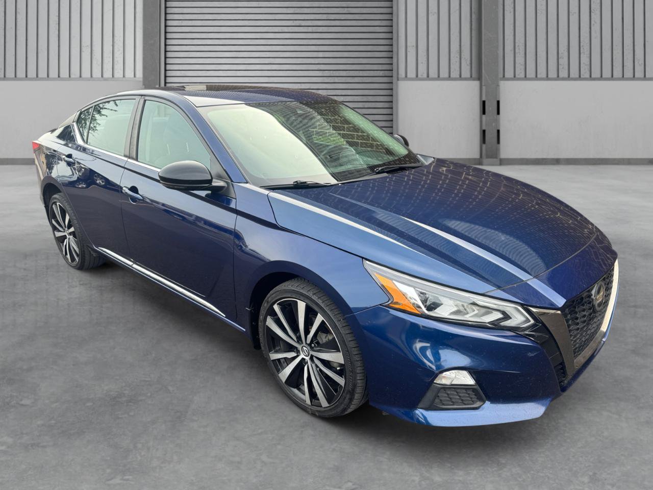 Used 2021 Nissan Altima 2.5 SR w/ SR Premium Package AWD/4WD image 28