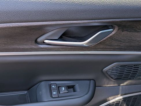 New 2026 Jeep Grand Cherokee Limited RWD image 27