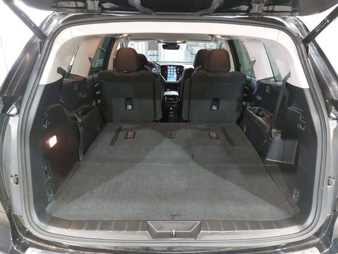 Used 2023 Subaru Ascent Premium w/ Convenience Package AWD/4WD image 13