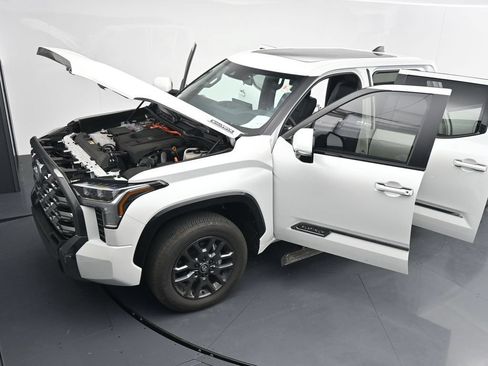 Used 2026 Toyota Tundra Platinum AWD/4WD image 26