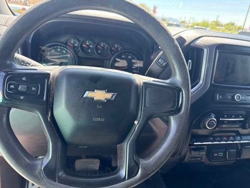 Used 2021 Chevrolet Silverado 2500 W/T w/ WT Convenience Package AWD/4WD image 18