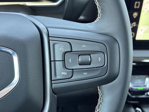 New 2026 GMC Sierra 2500 AT4 w/ AT4 Premium Plus Package AWD/4WD image 10