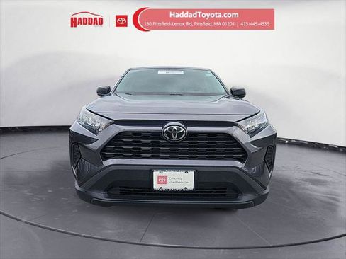 Certified 2022 Toyota RAV4 LE AWD/4WD image 8