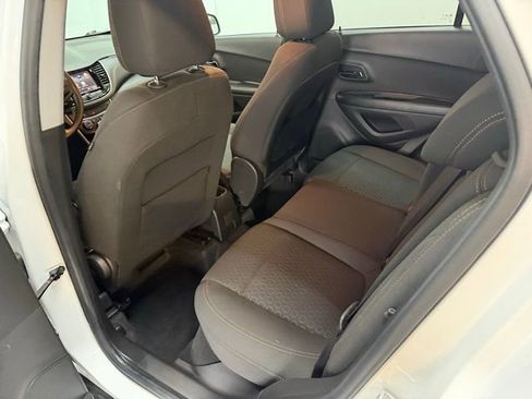 Used 2021 Chevrolet Trax LS w/ Tint and Cruise Package image 35