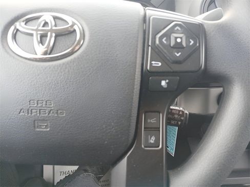 Used 2022 Toyota Tacoma SR image 20