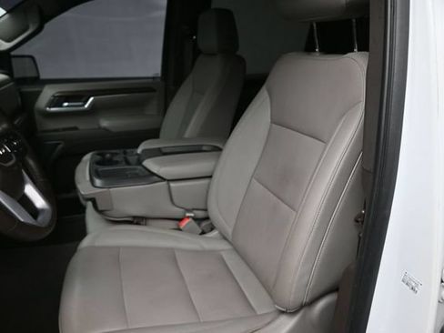 Used 2023 GMC Sierra 1500 SLT w/ X31 Off-Road Package AWD/4WD image 33