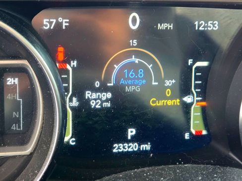 Used 2023 Jeep Wrangler Sport S image 13