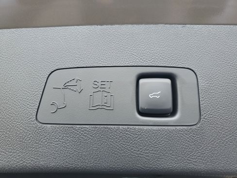 New 2025 Lincoln Corsair Grand Touring w/ Towing Package image 30