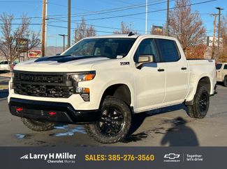 New 2026 Chevrolet Silverado 1500 Custom Trail Boss w/ LPO, Dark Essentials Package video 1