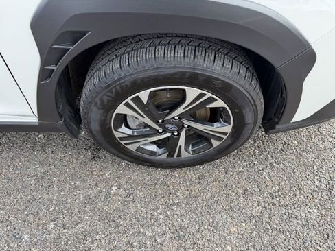 Used 2024 Subaru Crosstrek 2.0i Premium image 21