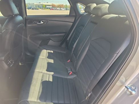 Used 2024 Kia Forte GT-Line w/ GT-Line Premium Package FWD image 16