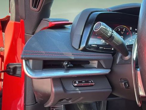 Used 2022 Chevrolet Corvette Stingray Preferred Conv w/ 2LT image 21