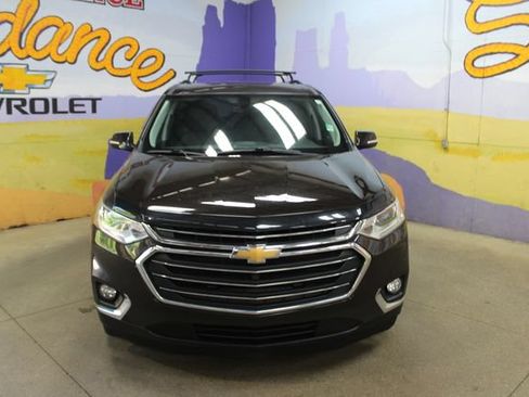 Used 2018 Chevrolet Traverse LT w/ LPO, 'HIT The Road' Package AWD/4WD image 6