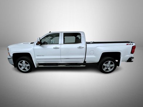 Used 2018 Chevrolet Silverado 2500 LTZ w/ Duramax Plus Package image 8