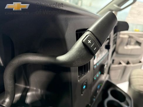 New 2025 Chevrolet Express 2500 w/ Driver Convenience Package image 23