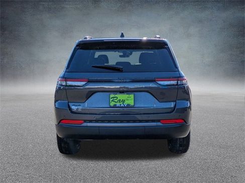 New 2026 Jeep Grand Cherokee Limited image 5