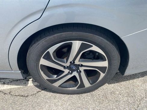 Used 2022 Subaru Legacy Limited AWD/4WD image 9