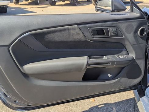 New 2025 Ford Mustang Dark Horse image 9