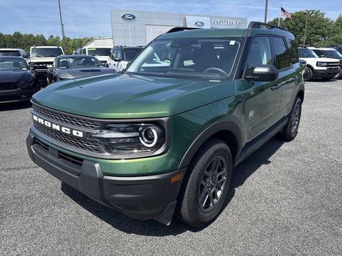 Used 2025 Ford Bronco Sport Big Bend AWD/4WD image 3