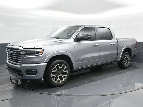 Used 2025 RAM 1500 Laramie w/ Laramie Southwest Edition image 7