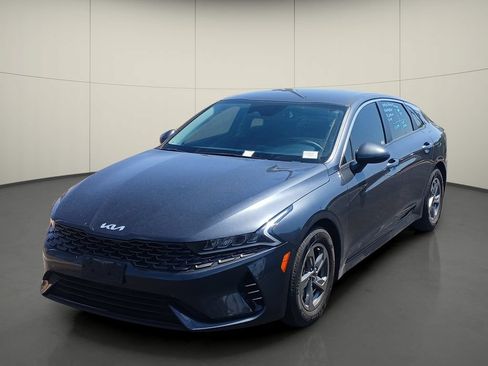 Used 2022 Kia K5 LXS FWD image 3