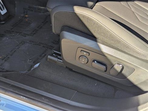 Used 2026 BMW X3 xDrive30 w/ M Sport Package image 4